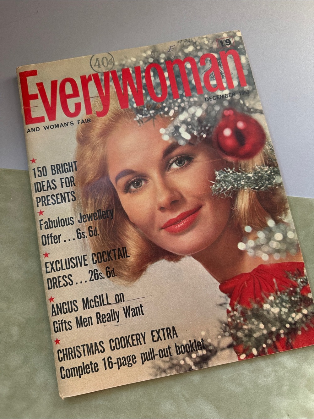Everywoman Magazine December 1963 fashion style food recipes